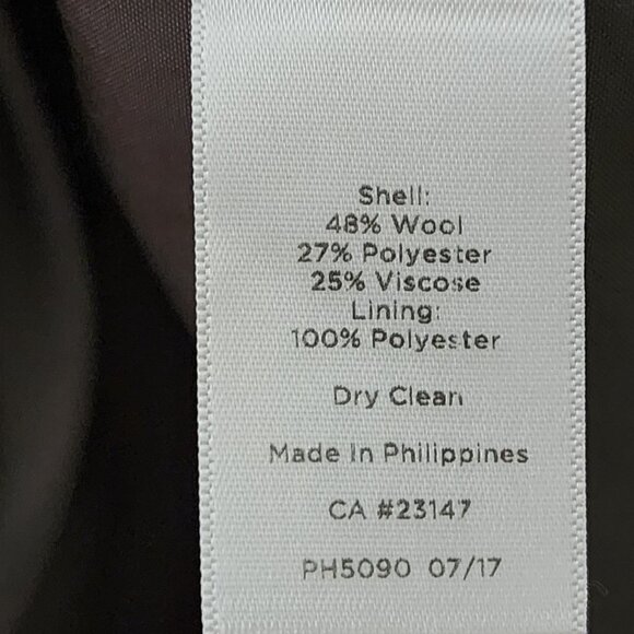 Talbots Gray Herringbone 48% Wool Blend Scalloped Pencil Skirt - Picture 4 of 4